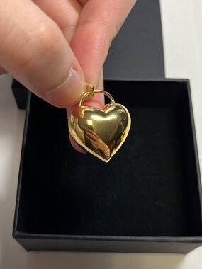 New Hillberg & Berk puff charm pendant